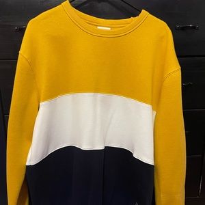 H&M Sweater
